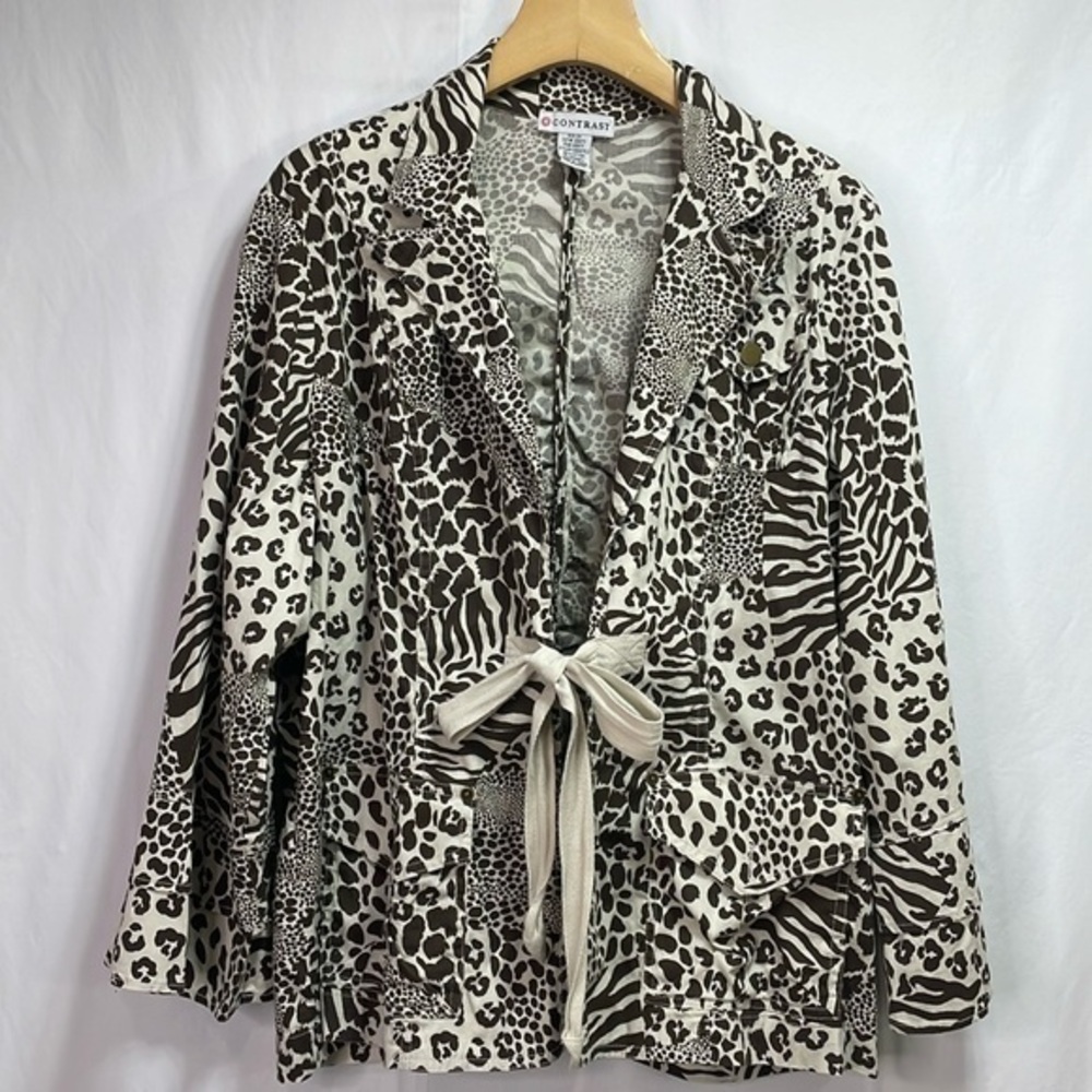 🪵 XCVI Contrast brown and cream, cotton, multi animal, print lightweight jacket
